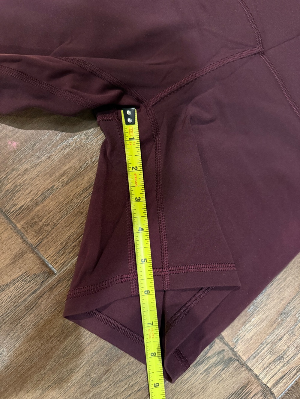 Lululemon High-Rise Wine Colored Bike Shorts Size 4 Yoga Shorts - Picture 7 of 8